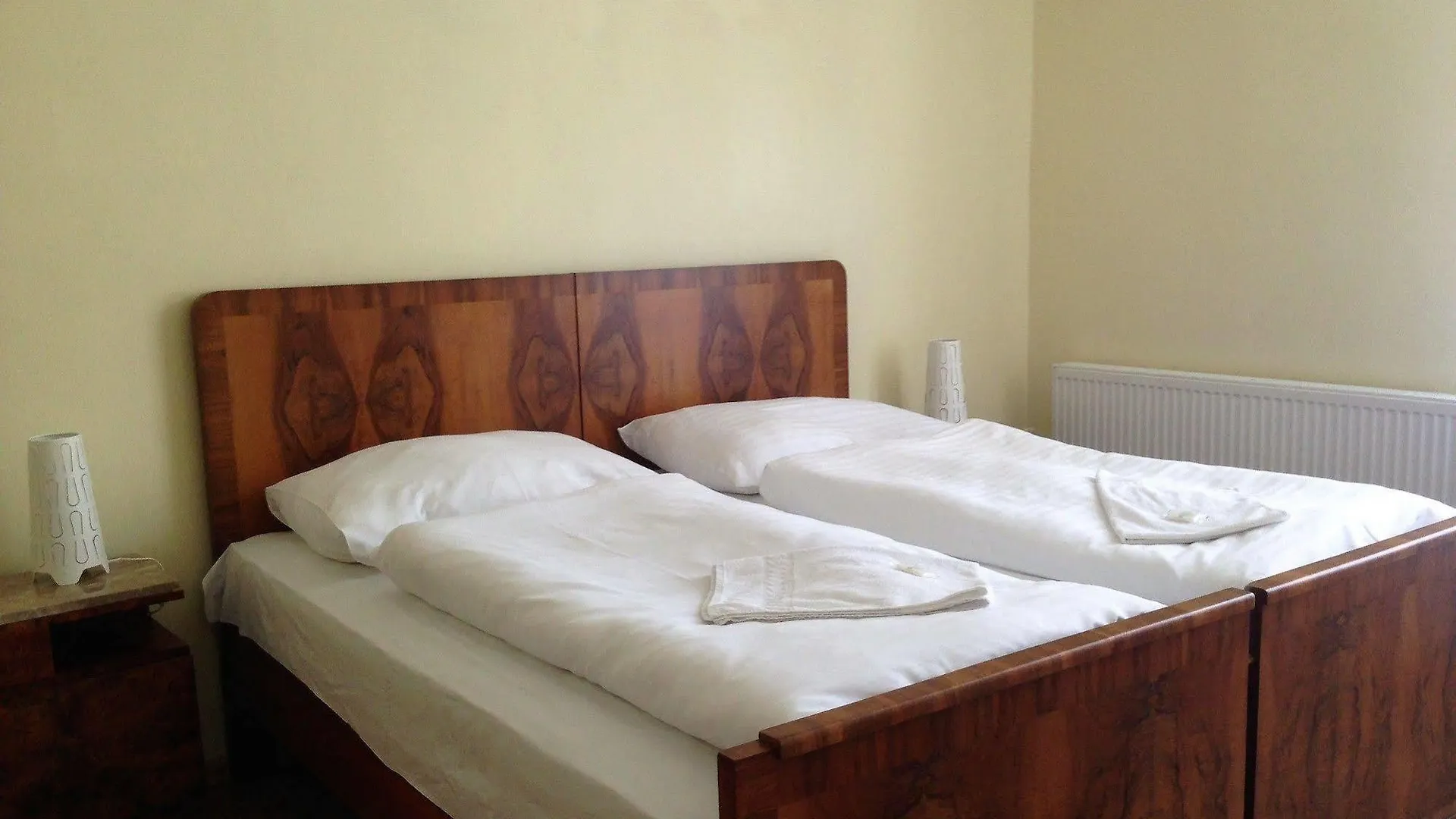 Hotel Platan Pension Praga
